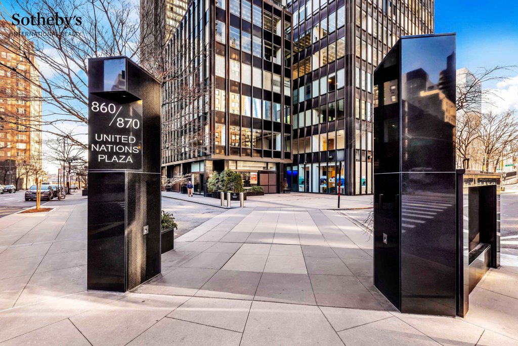 870 United Nations Plaza, Unit 23B photo 19