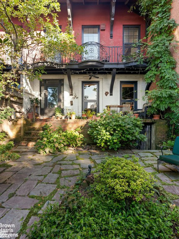 144 Columbia Heights – For Sale photo 12