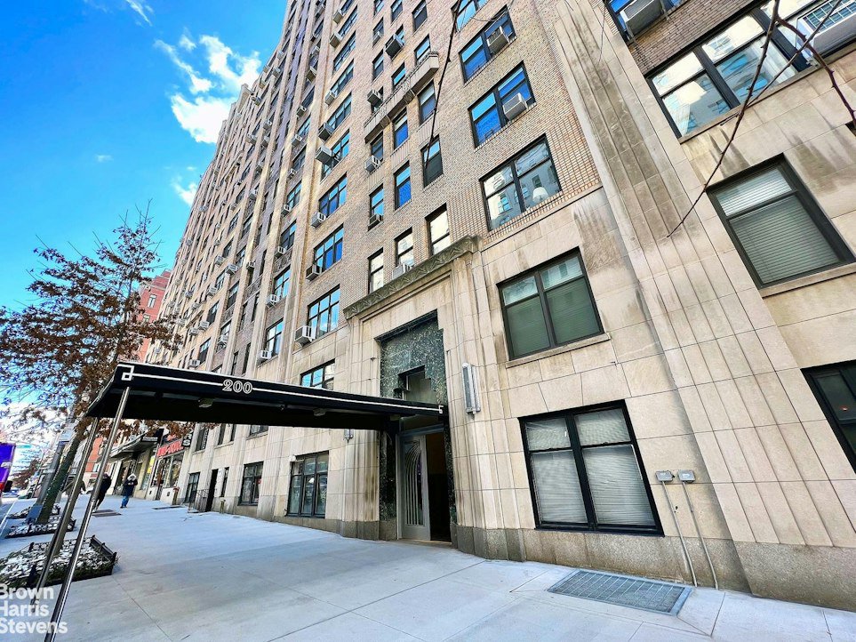 200 West 86th Street, Unit 17H photo 14