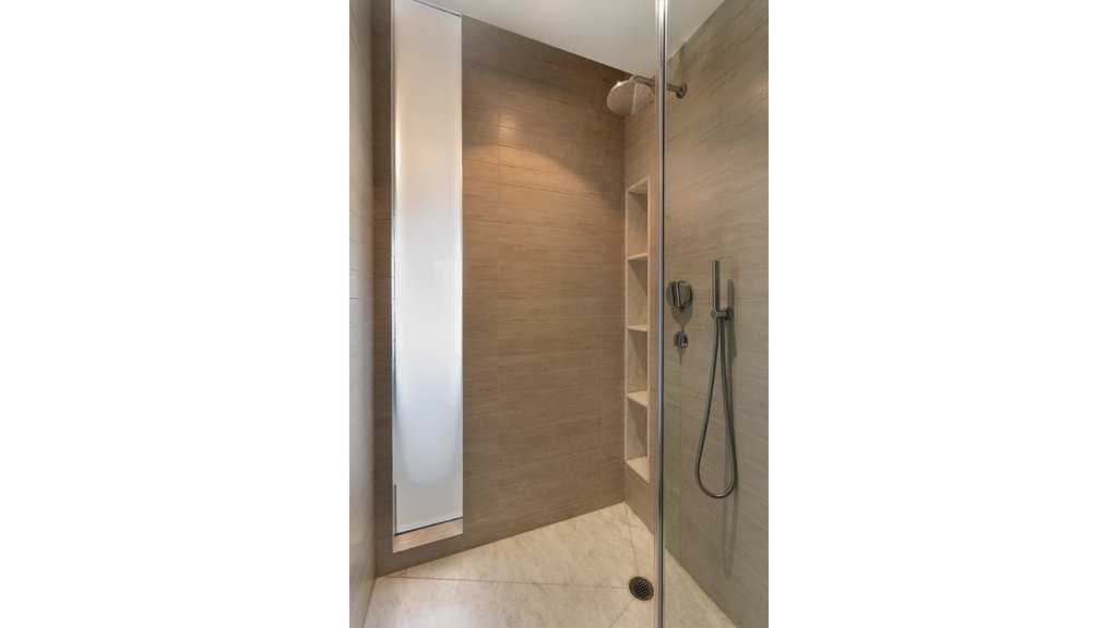 515 Park Avenue, Unit 29 photo 20