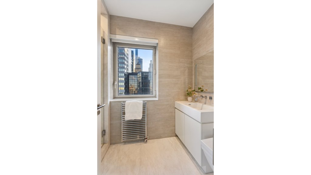 515 Park Avenue, Unit 29 photo 34