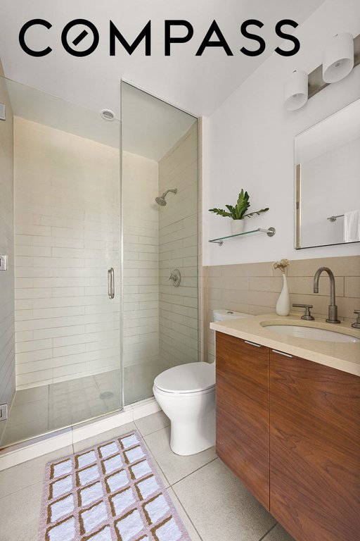 219 Saint Johns Place, Unit 2 photo 7