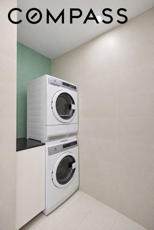 257 West 117th Street, Unit 1E photo 26