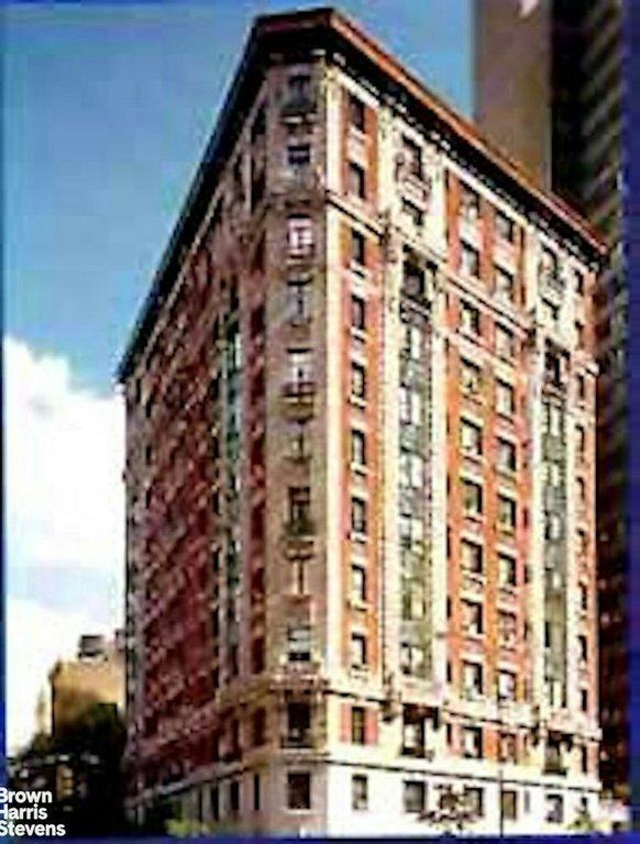 140 West 69th Street, Unit 76C photo 4