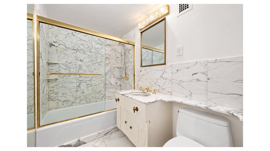 139 East 63rd Street, Unit 6A photo 7
