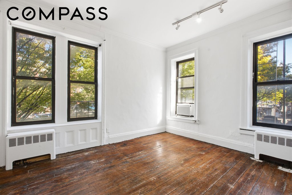 64 Macdougal Street, Unit 6 photo 2