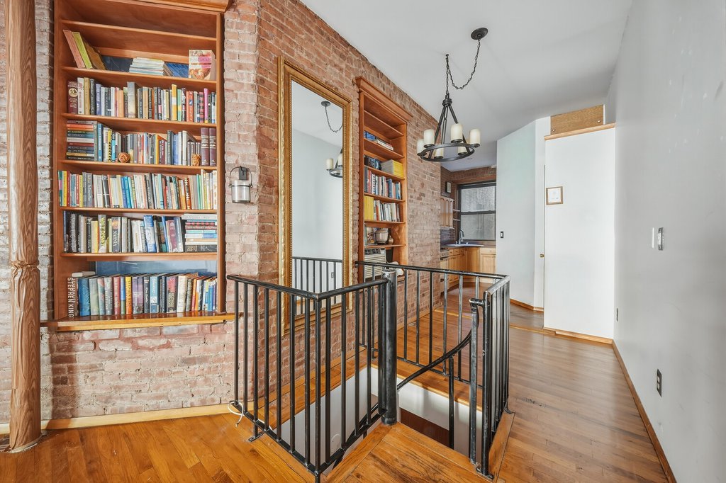 332 West 17th Street, Unit 1E photo 3