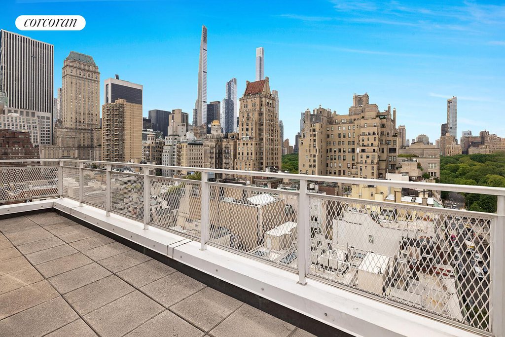 30 East 65th Street, Unit 15A photo 2