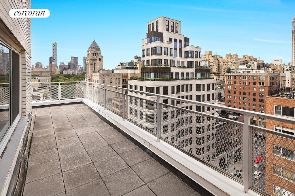 30 East 65th Street, Unit 15A photo 4