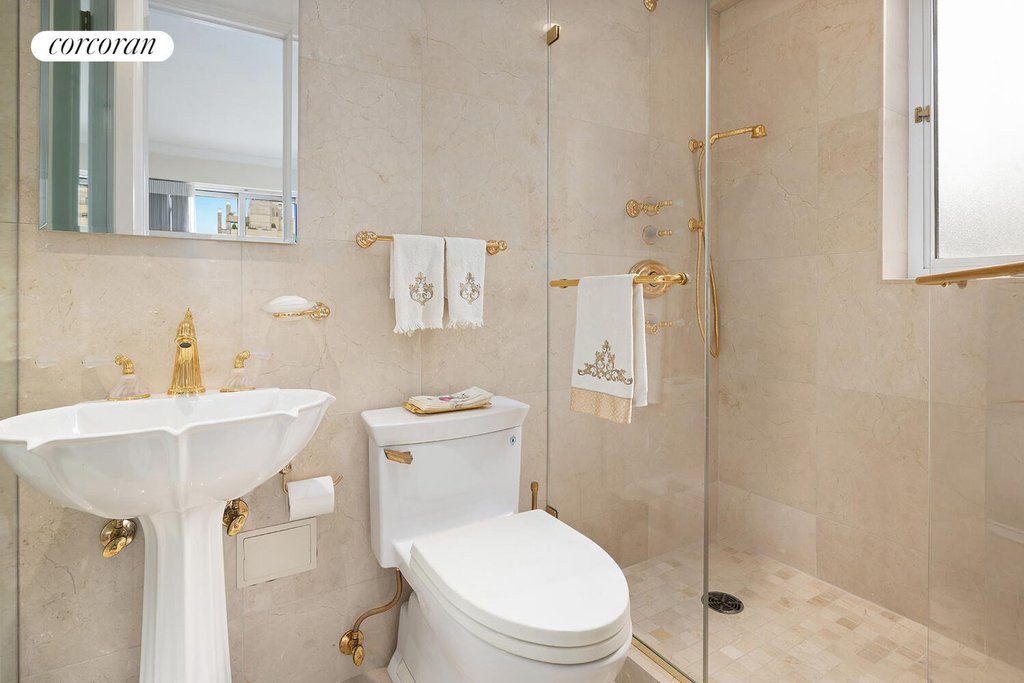 30 East 65th Street, Unit 15A photo 12