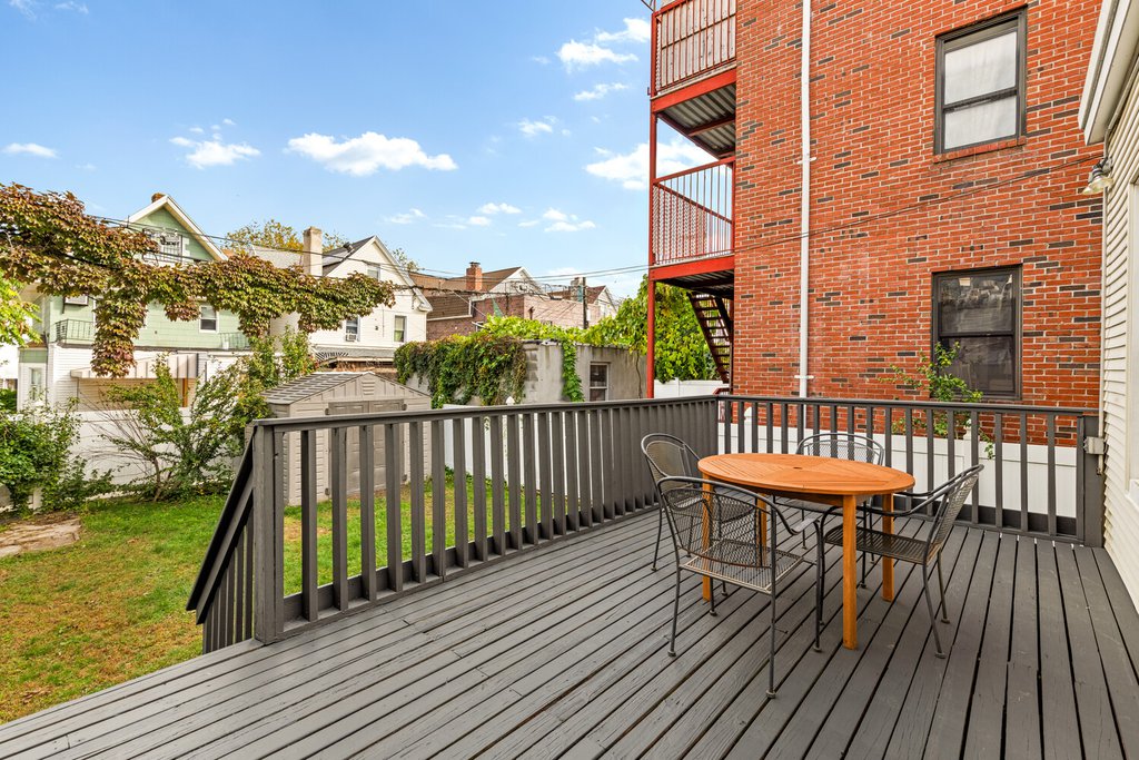 681 East 4th Street – For Sale photo 6