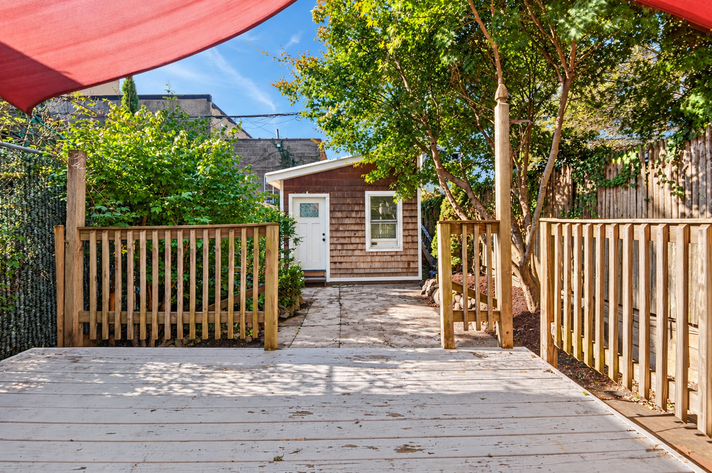 144 11th Street – For Sale photo 7