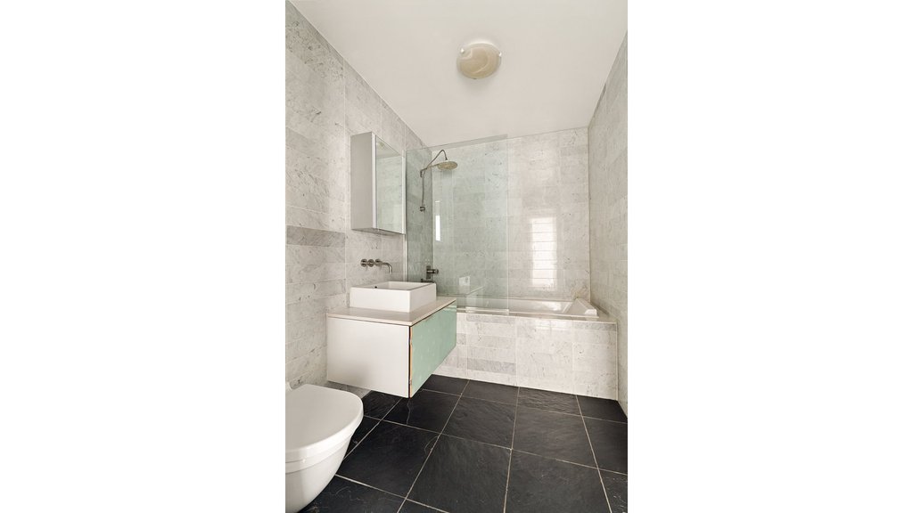 333 West 14th Street, Unit 4 photo 19