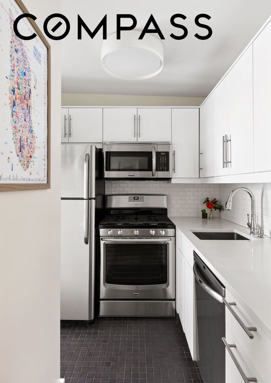 85 Eighth Avenue, Unit 5H photo 7
