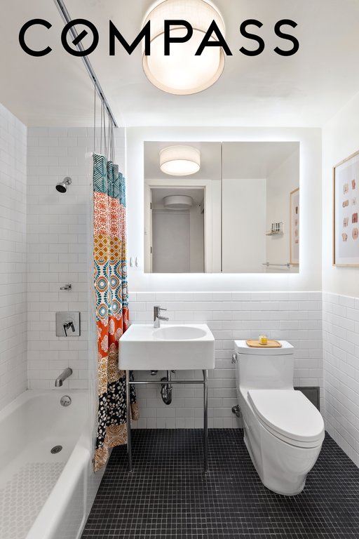 85 Eighth Avenue, Unit 5H photo 9