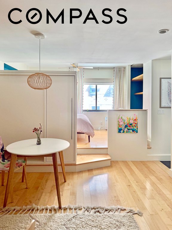 85 Eighth Avenue, Unit 5H photo 2