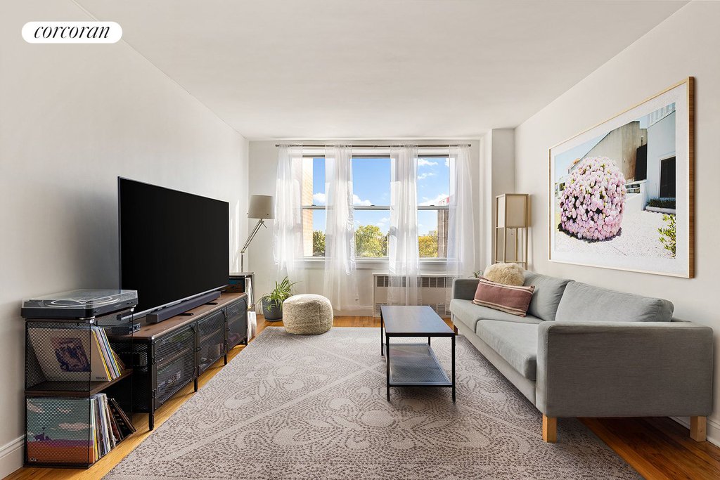 495 East 7th Street, Unit 6C