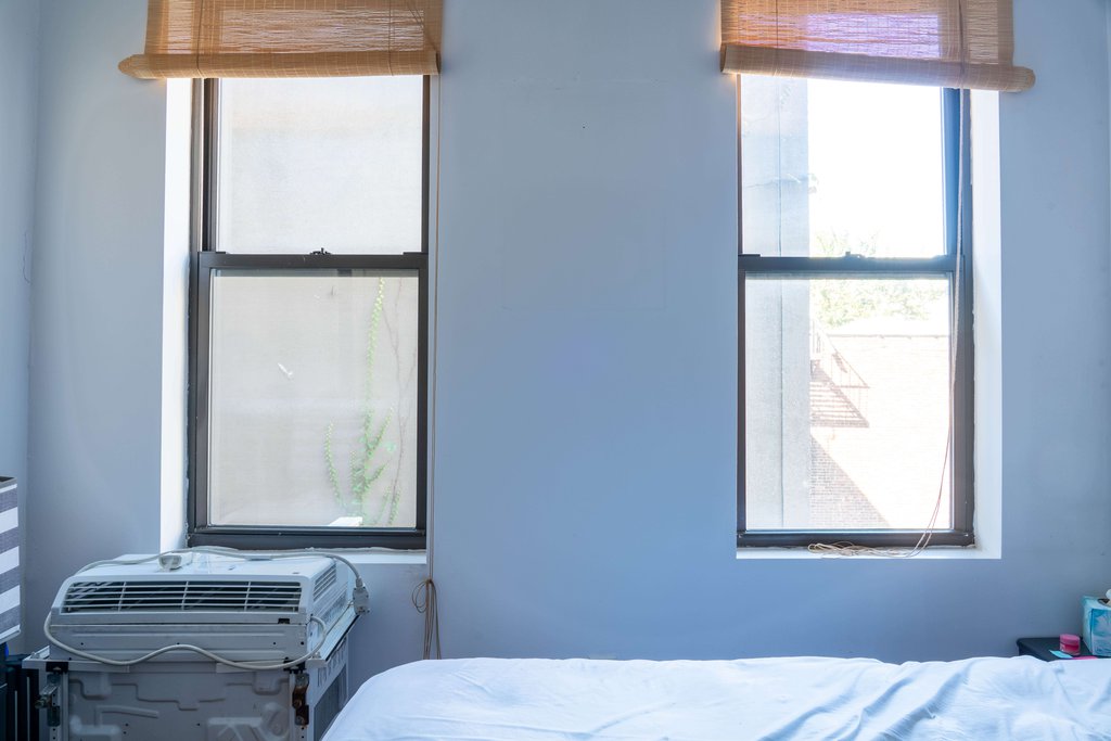 401 West 47th Street, Unit 5 photo 17