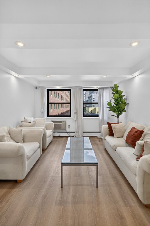 130 Lenox Avenue, Unit 402 photo 2