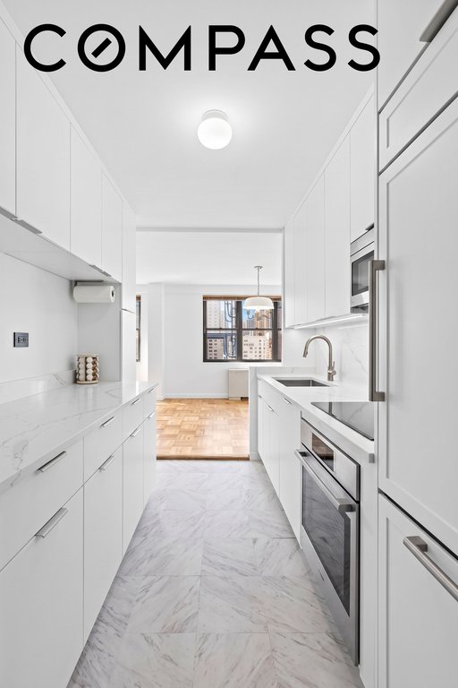 505 East 79th Street, Unit 18B photo 10