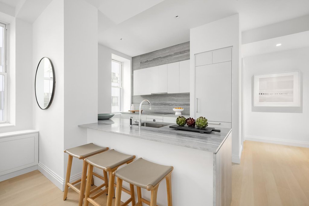 1 Wall Street, Unit 1013 photo 2