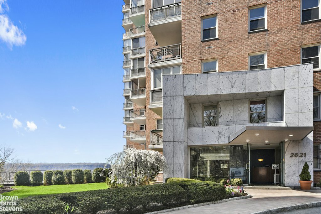 2621 Palisade avenue, Unit 14L photo 20