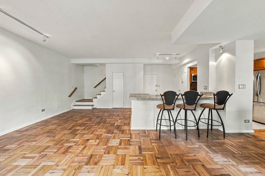 301 East 48th Street, Unit 15/16F photo 4