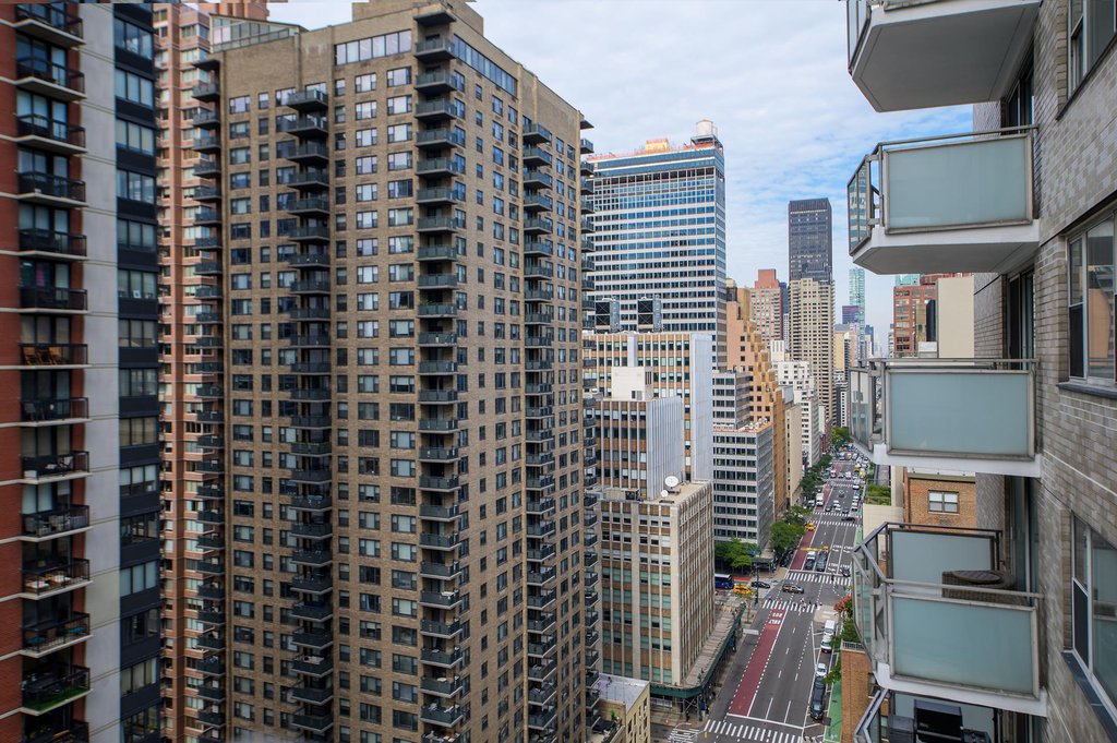 300 East 40th Street, Unit 26R photo 12