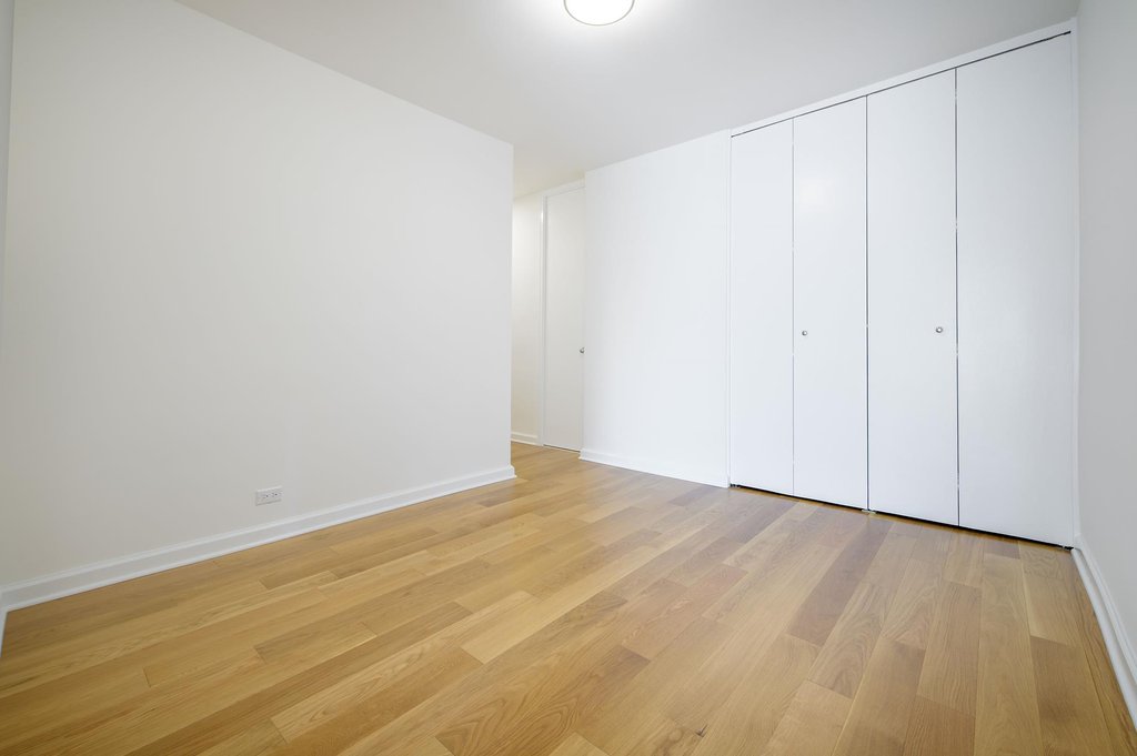 300 East 40th Street, Unit 26R photo 13