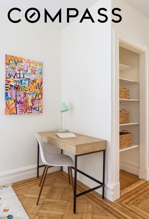 2022 Beverley Road, Unit 6 photo 16