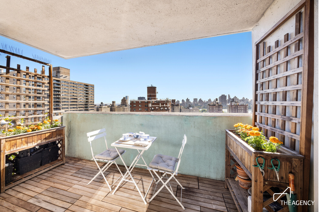 100 West 94th Street, Unit 19F photo 2