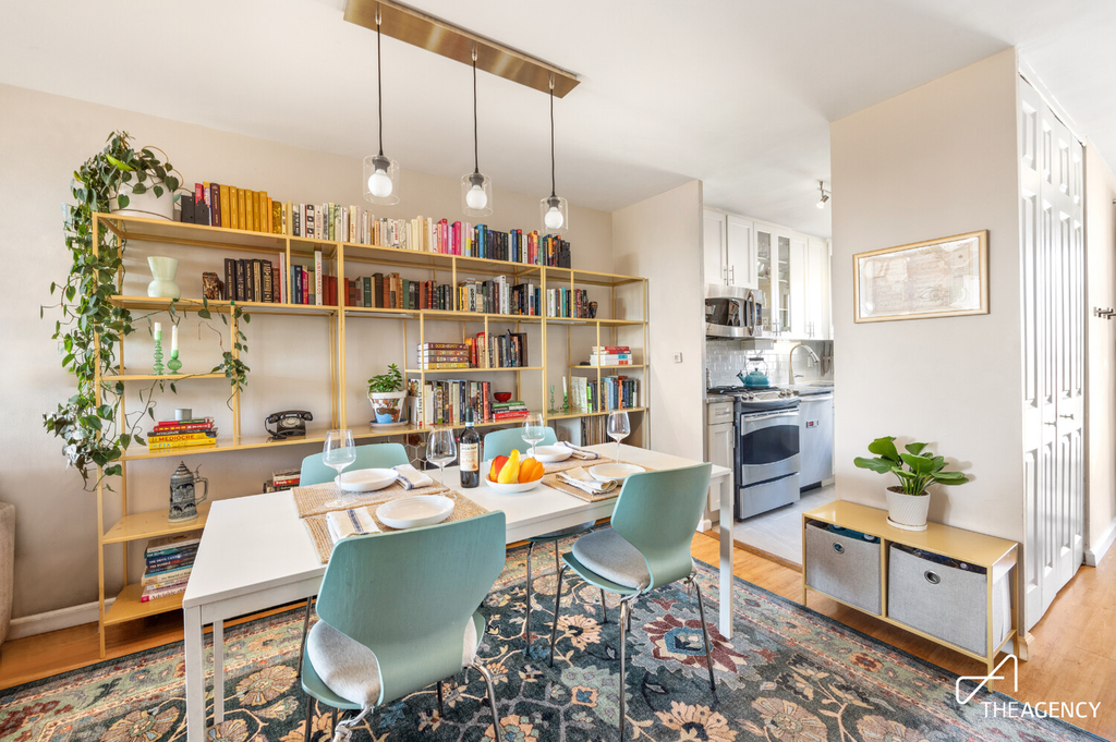 100 West 94th Street, Unit 19F photo 3