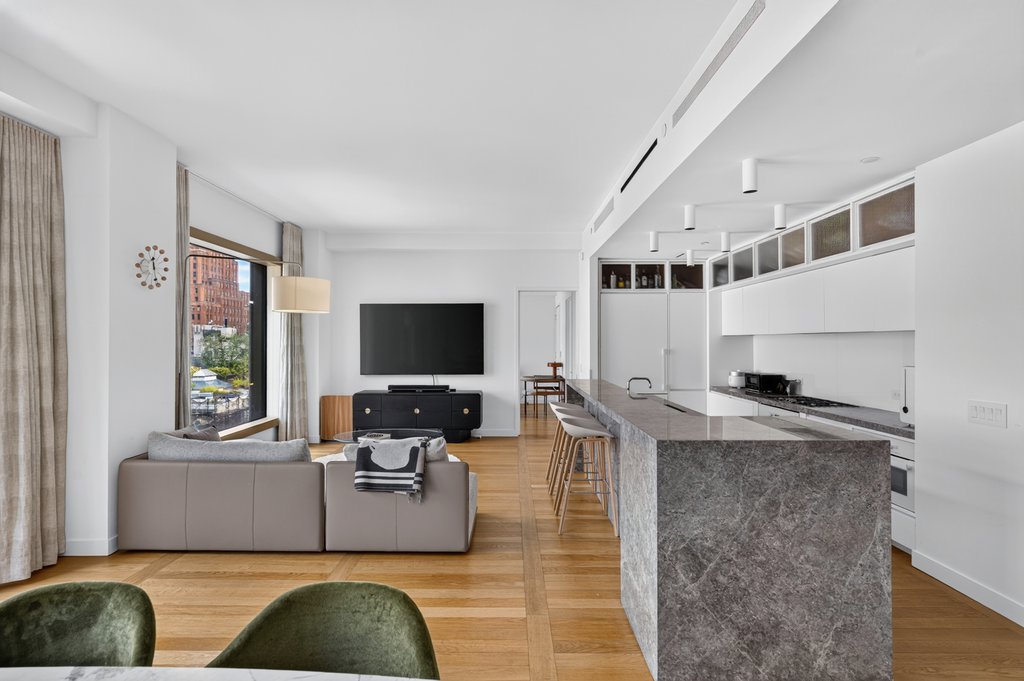 30 Warren Street, Unit 9A