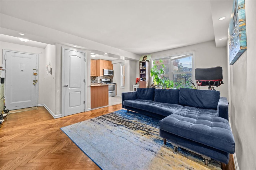 170 72nd Street, Unit 536 photo 5