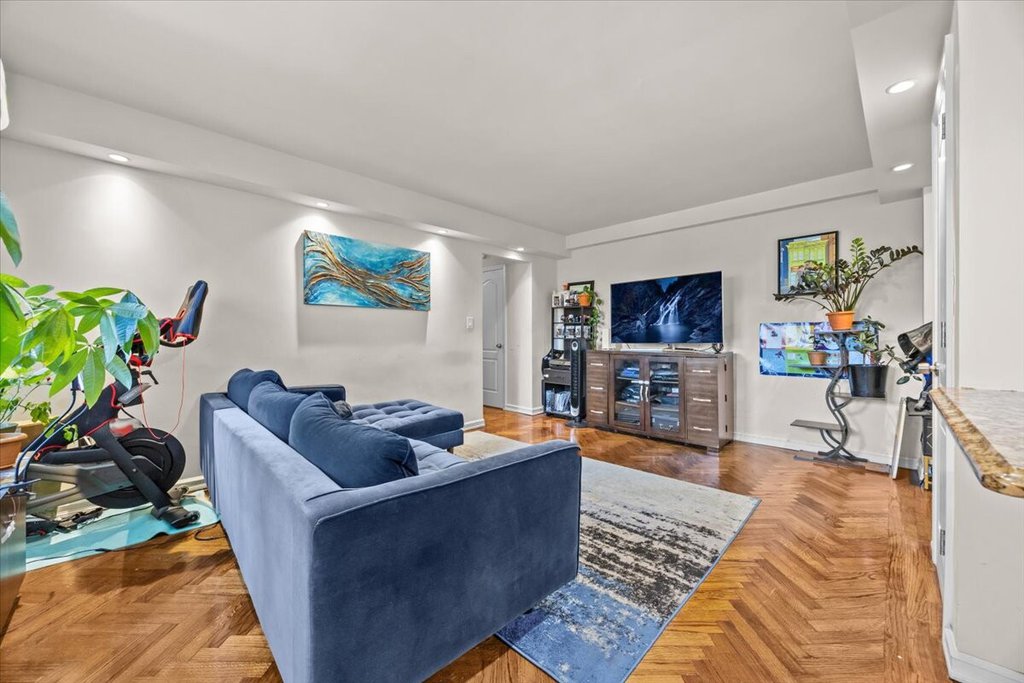 170 72nd Street, Unit 536 photo 6