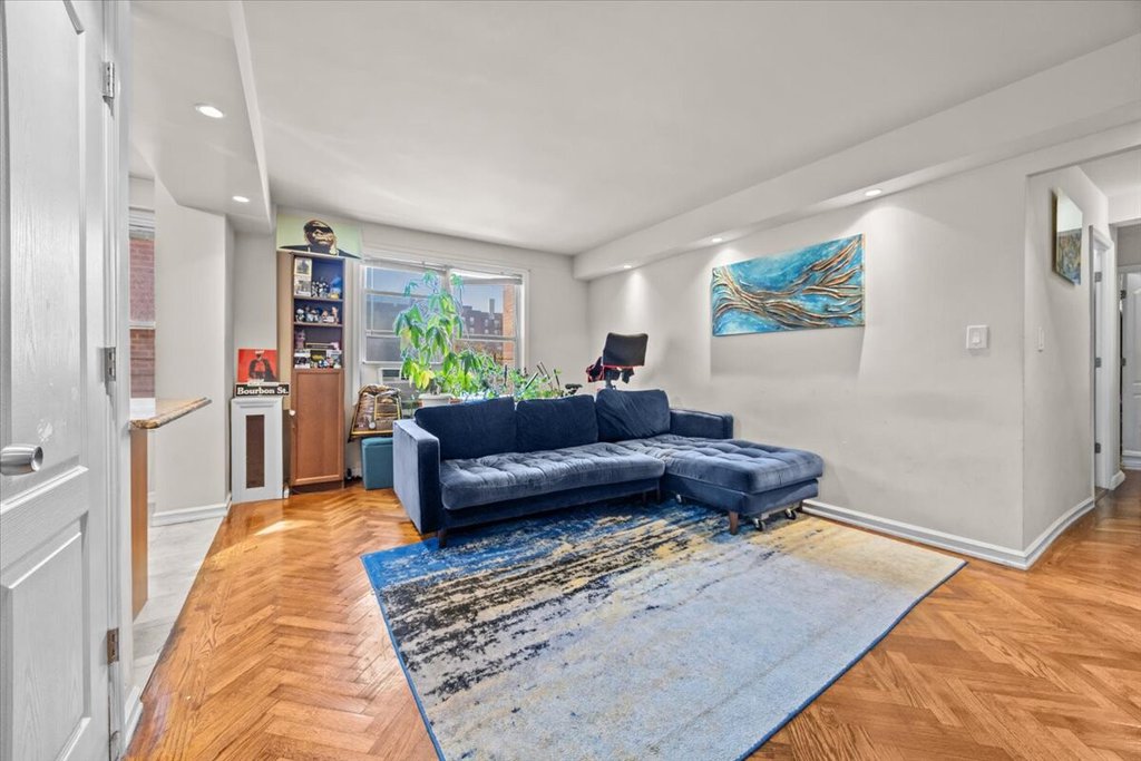 170 72nd Street, Unit 536 photo 7