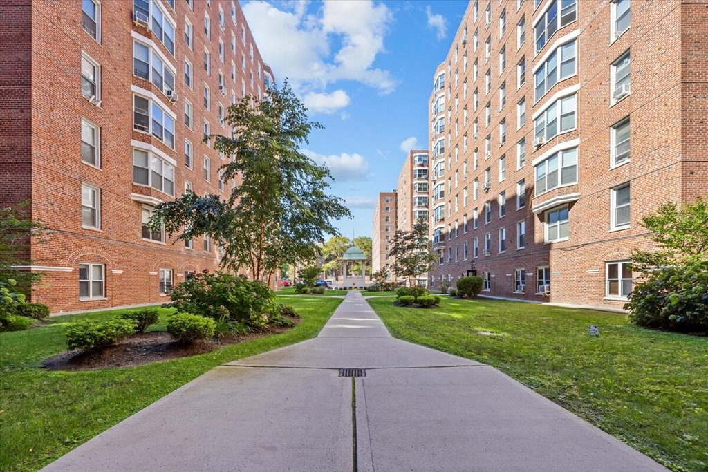 170 72nd Street, Unit 536 photo 13