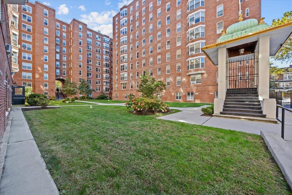 170 72nd Street, Unit 536 photo 15