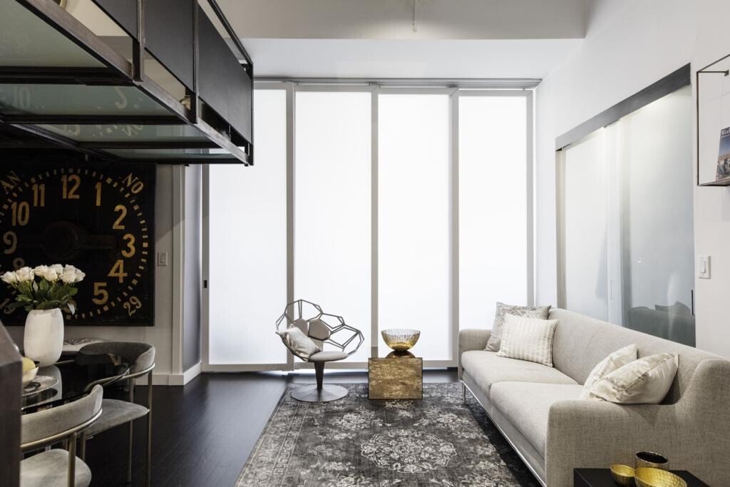 310 East 40th Street, Unit 6K photo 4