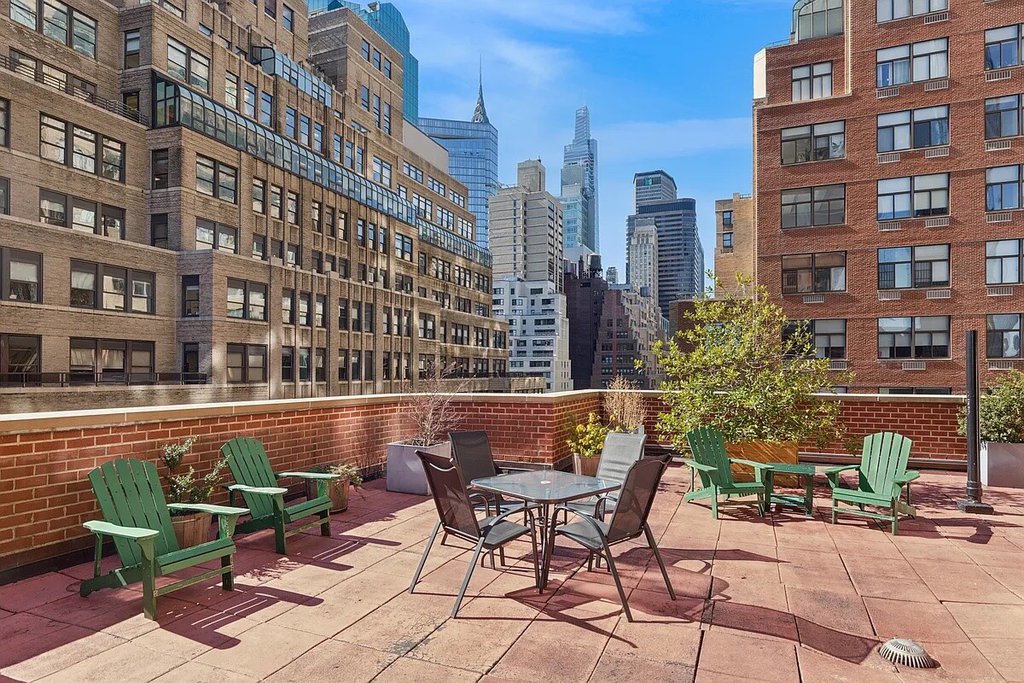321 East 45th Street, Unit 10A photo 6