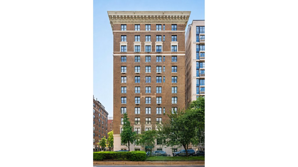 993 Park Avenue, Unit 8/9C photo 17