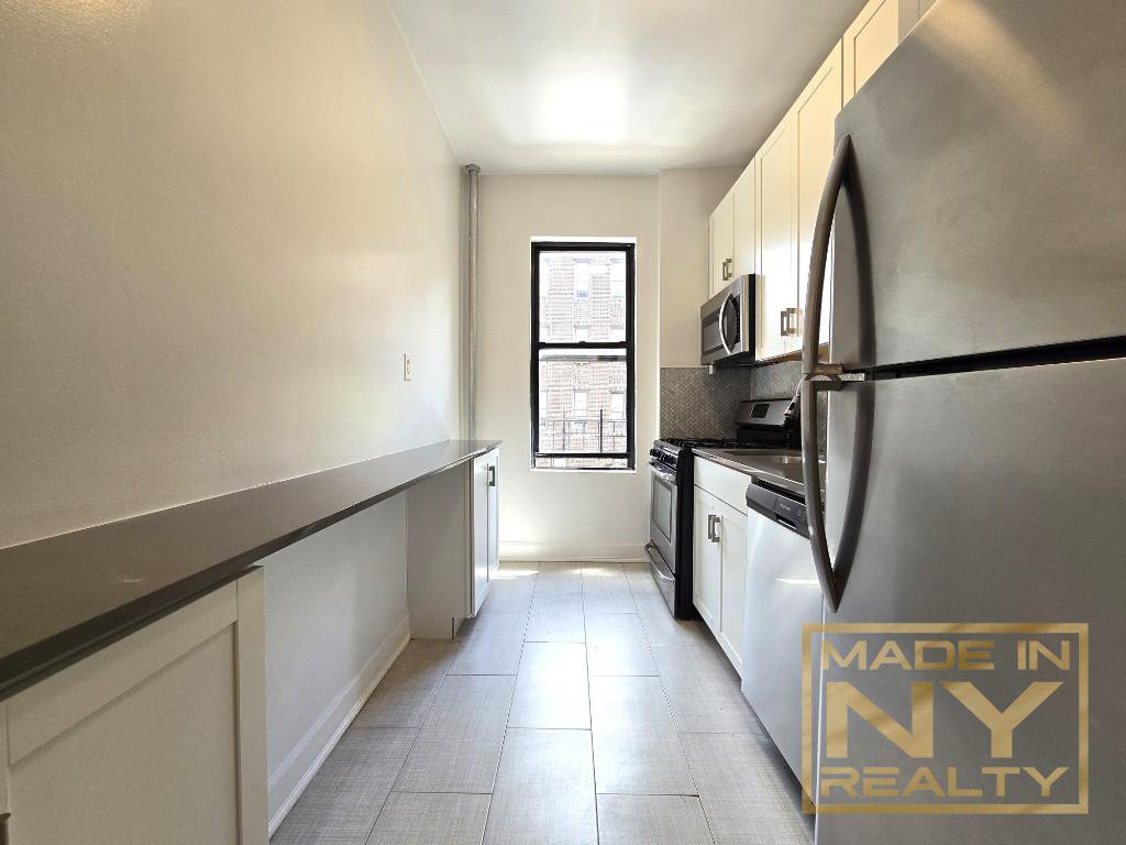 30-64 34th Street, Unit 2A