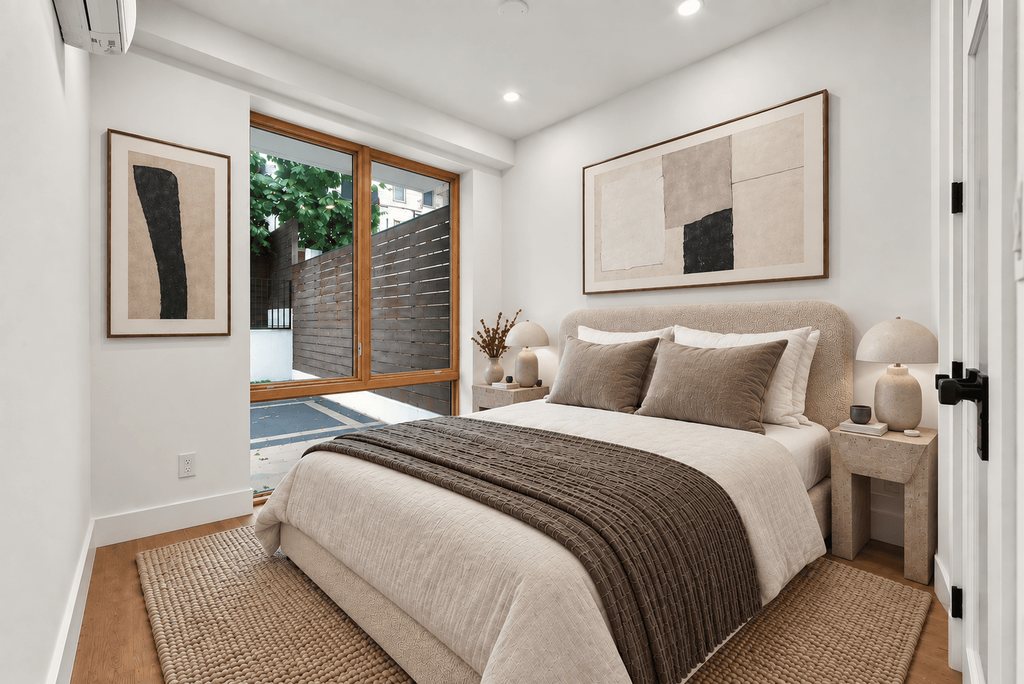 696 Chauncey Street, Unit TWNHSE photo 6