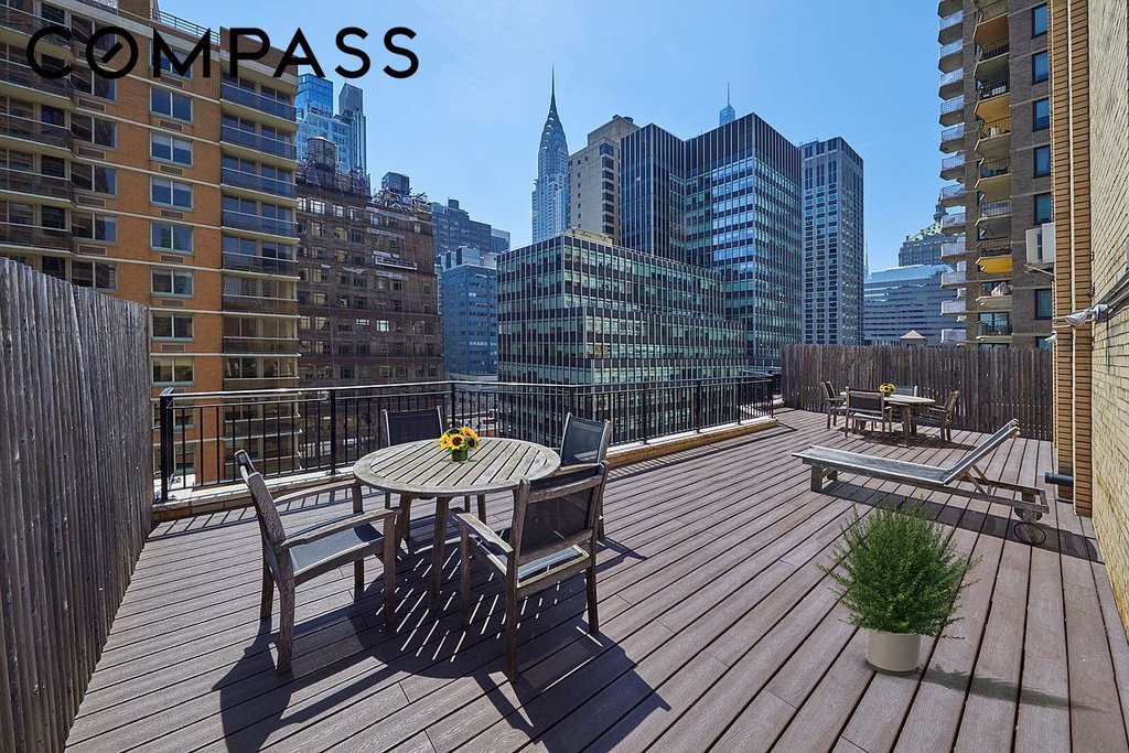 225 East 46th Street, Unit 12G photo 15