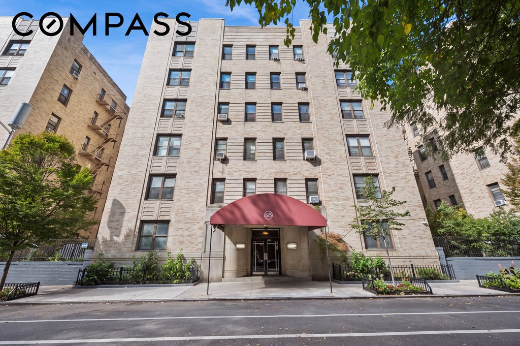 675 Walton Avenue, Unit 3M
