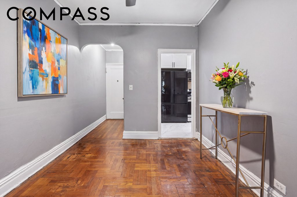 675 Walton Avenue, Unit 3M photo 2