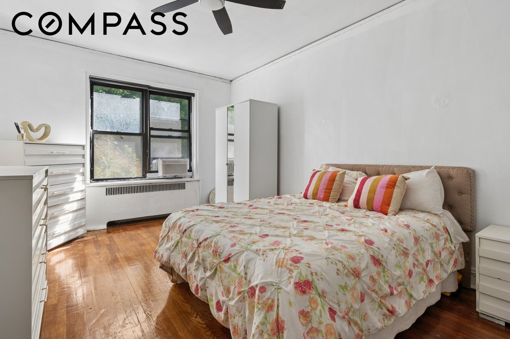 675 Walton Avenue, Unit 3M photo 3