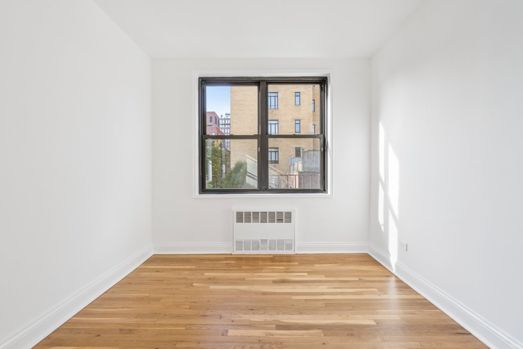 100 West 12th Street, Unit 5A photo 5