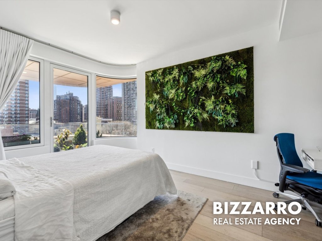 208 Delancey Street, Unit 8F photo 5