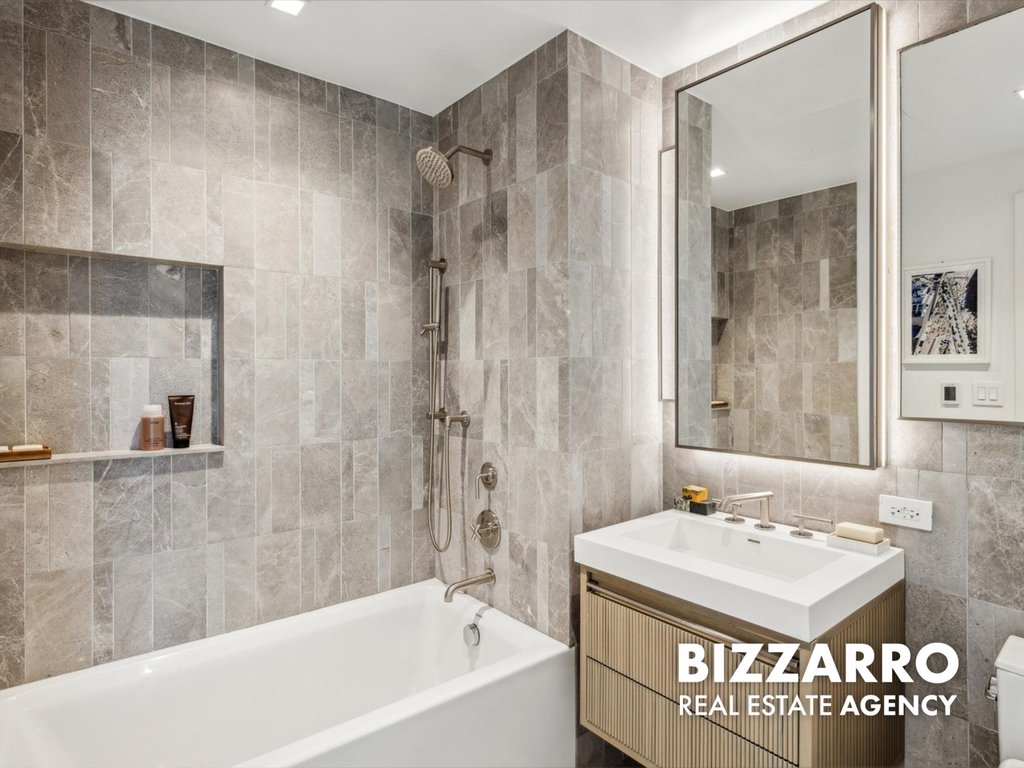 208 Delancey Street, Unit 8F photo 10